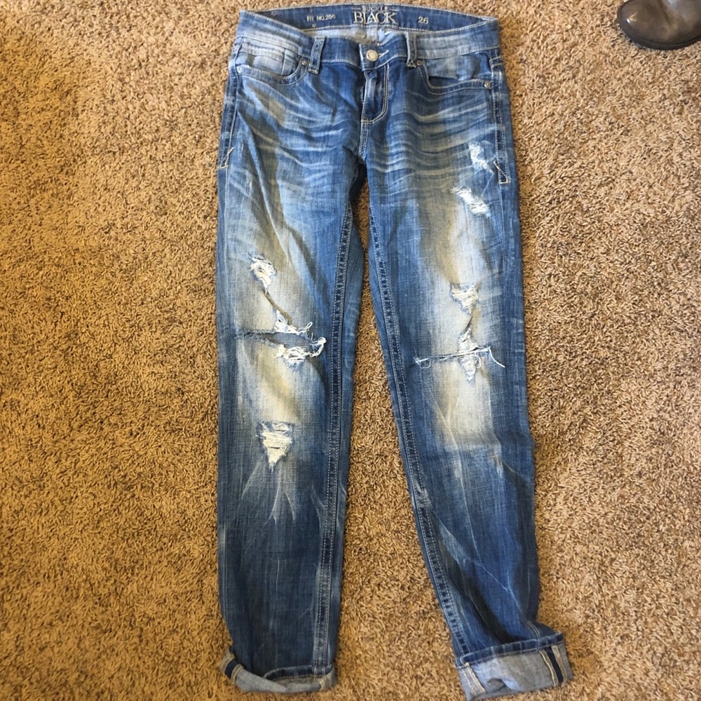 Buckle BKE Black Boyfriend Jeans Distressed Denim